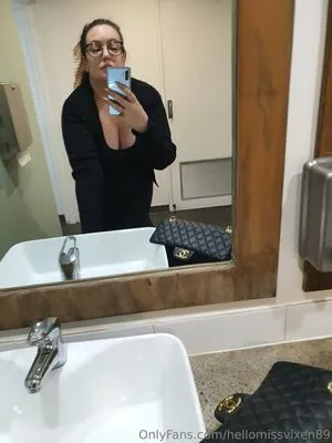 Hellomissvixen89 OnlyFans Leaked Free Thumbnail Picture - #BXBZTii9BT