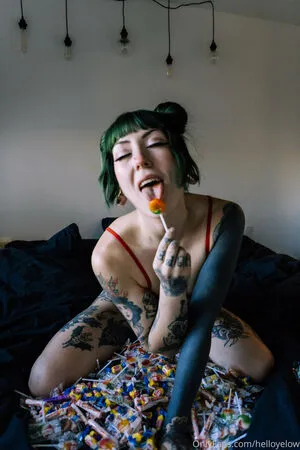 Helloyelow OnlyFans Leaked Free Thumbnail Picture - #Ijo0oipzHn