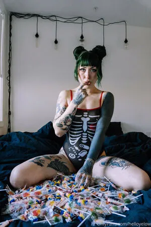 Helloyelow OnlyFans Leaked Free Thumbnail Picture - #w8tCVrhpb2