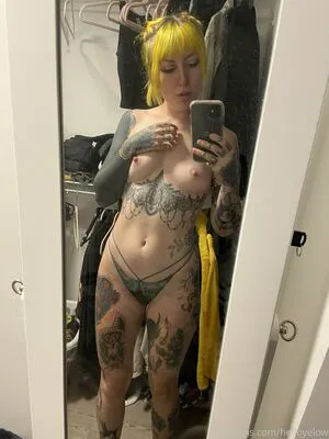 Helloyelow OnlyFans Leaked Free Thumbnail Picture - #zeHKiSEH7O