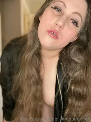 Hellsingqueen666 OnlyFans Leaked Free Thumbnail Picture - #KJxKxgMTeZ