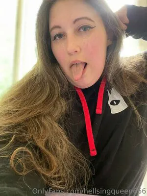 Hellsingqueen666 OnlyFans Leaked Free Thumbnail Picture - #X32RUZMsio