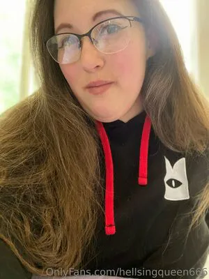 Hellsingqueen666 OnlyFans Leaked Free Thumbnail Picture - #oKKCaghPPy