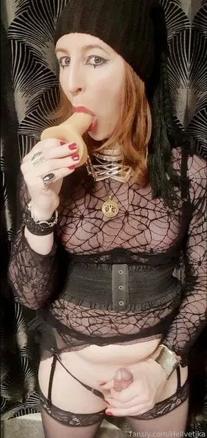 Hellvetika OnlyFans Leaked Free Thumbnail Picture - #SW521hDPEJ