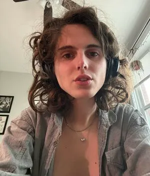 Helmet Girl OnlyFans Leaked Free Thumbnail Picture - #7LDpHWH7If