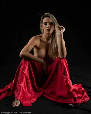 Heloine Moreno OnlyFans Leaked Free Thumbnail Picture - #zUPO3qCZN4