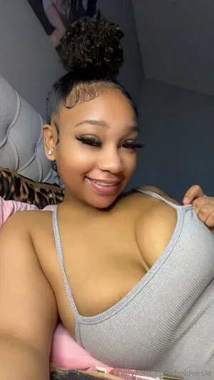 Heloveslo OnlyFans Leaked Free Thumbnail Picture - #BDVBciEgI2