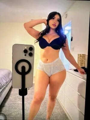 Heluvaylenn OnlyFans Leaked Free Thumbnail Picture - #VvFFdNY2oa