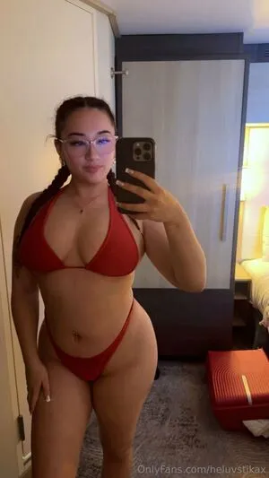 Heluvstikax OnlyFans Leaked Free Thumbnail Picture - #9YIygo1k2y