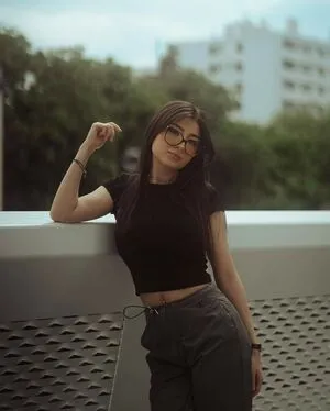 Helydiaa OnlyFans Leaked Free Thumbnail Picture - #ugHcdNdzGy