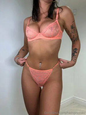 Hempresskc OnlyFans Leaked Free Thumbnail Picture - #aqGXXmZVws