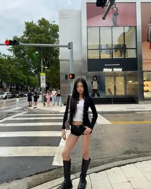 Hena Yang OnlyFans Leaked Free Thumbnail Picture - #AKMBEbOuba