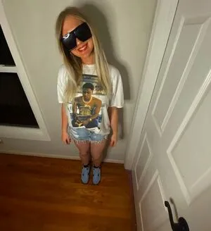 Henleyyyy OnlyFans Leaked Free Thumbnail Picture - #ANDxArqftN