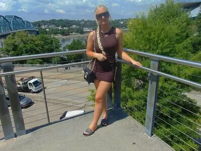 Henleyyyy OnlyFans Leaked Free Thumbnail Picture - #EkFS26Wg8T