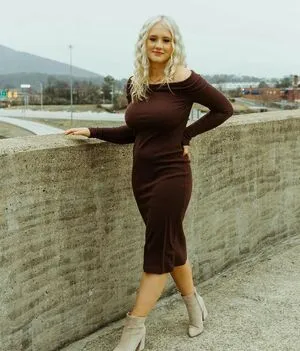 Henleyyyy OnlyFans Leaked Free Thumbnail Picture - #GTKsUck2UE