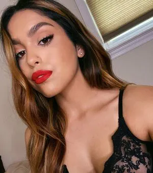 Henna Sharee OnlyFans Leaked Free Thumbnail Picture - #eWuuQCEdgQ