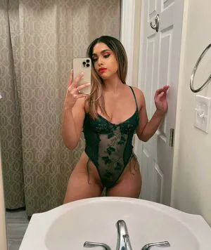 Henna Sharee OnlyFans Leaked Free Thumbnail Picture - #sdbdCFXOg4