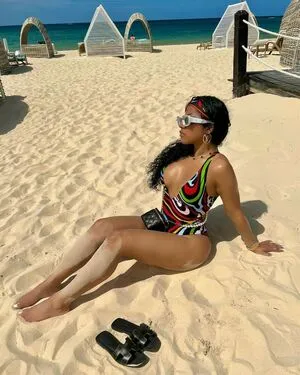 Hennessy Carolina OnlyFans Leaked Free Thumbnail Picture - #9BQ0V1aCy8