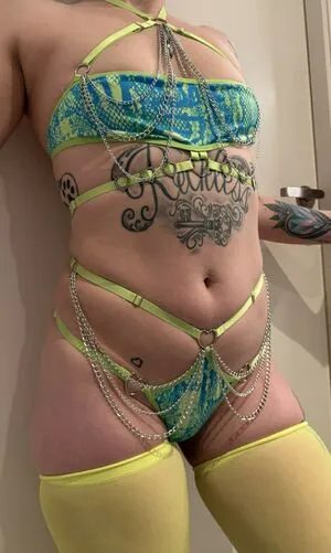 Henny Hotwife OnlyFans Leaked Free Thumbnail Picture - #mvlBU5KdtO