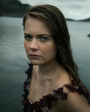 Hera Hilmar OnlyFans Leaked Free Thumbnail Picture - #0VaK73LgEG