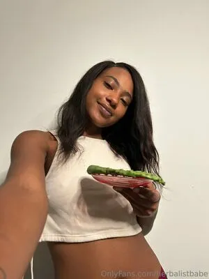 Herbalistbabe OnlyFans Leaked Free Thumbnail Picture - #kA6CpRjnC9