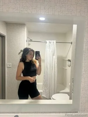 Hereliesviolet OnlyFans Leaked Free Thumbnail Picture - #P5N9XdlONk