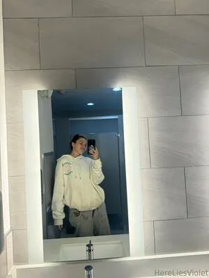 Hereliesviolet OnlyFans Leaked Free Thumbnail Picture - #ca5nKa6EEA