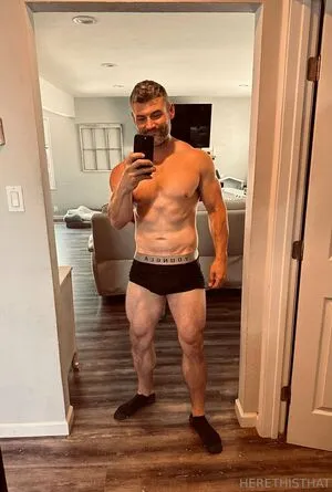 Herethisthat OnlyFans Leaked Free Thumbnail Picture - #4CpL9x8NhQ