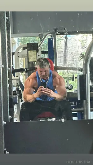 Herethisthat OnlyFans Leaked Free Thumbnail Picture - #C03waZp4ES