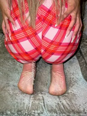 Herfeetonfleek OnlyFans Leaked Free Thumbnail Picture - #4enpnIBjmB