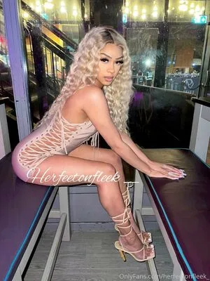 Herfeetonfleek OnlyFans Leaked Free Thumbnail Picture - #5P6Dkp29Wb