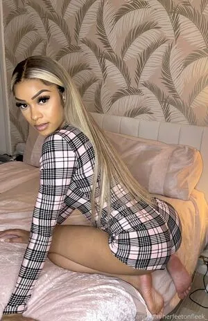Herfeetonfleek OnlyFans Leaked Free Thumbnail Picture - #ziCXEtN0yf