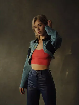 Hermione Corfield OnlyFans Leaked Free Thumbnail Picture - #NmRmoryCbz