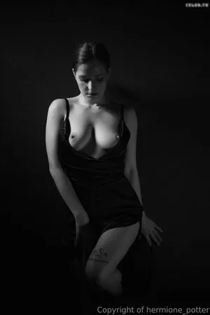 Hermione Potter OnlyFans Leaked Free Thumbnail Picture - #3LXES5DyVa