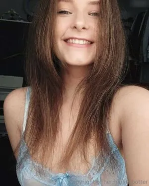Hermione Potter OnlyFans Leaked Free Thumbnail Picture - #a6PVSxOW5c