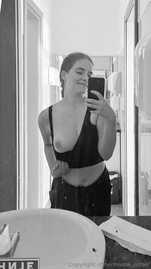 Hermione Potter OnlyFans Leaked Free Thumbnail Picture - #fZ5aQp2gq9