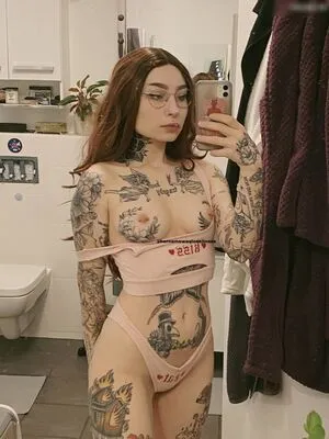 Hernamewasloneliness OnlyFans Leaked Free Thumbnail Picture - #osmKKiYKc4