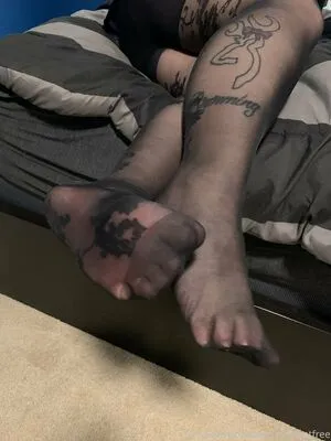 Hernylonfeetfree OnlyFans Leaked Free Thumbnail Picture - #6q5TQEBVXW