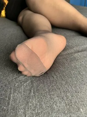 Hernylonfeetfree OnlyFans Leaked Free Thumbnail Picture - #VA5JorDDlq