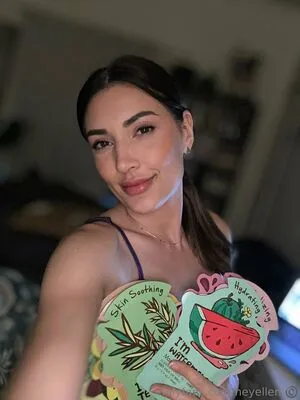 Heyellen OnlyFans Leaked Free Thumbnail Picture - #0uzccIosZz