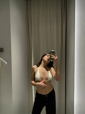 Heyheyzzy OnlyFans Leaked Free Thumbnail Picture - #MzQcjFsFYT