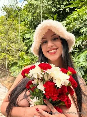 Heyimnia OnlyFans Leaked Free Thumbnail Picture - #RmECo2DZHX