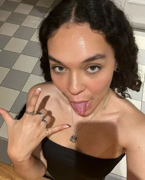 Heyimrue OnlyFans Leaked Free Thumbnail Picture - #EEz8yy558L