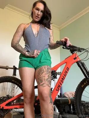 Heyitschar OnlyFans Leaked Free Thumbnail Picture - #fgMazVjpDX