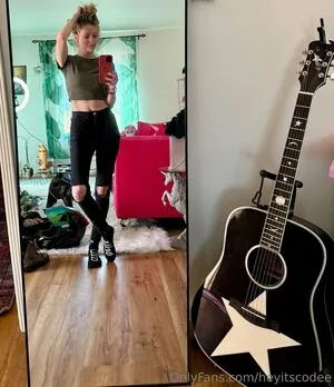 Heyitscodee OnlyFans Leaked Free Thumbnail Picture - #0NJNcZZreR