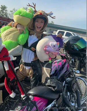 Heyitscodee OnlyFans Leaked Free Thumbnail Picture - #EZtKTeMD3A