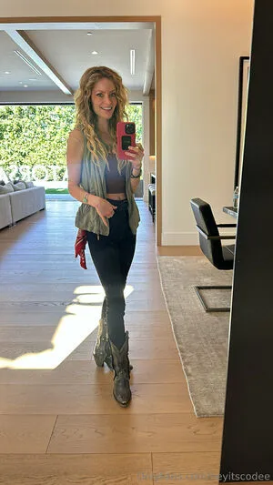 Heyitscodee OnlyFans Leaked Free Thumbnail Picture - #GqBFUmlCoX