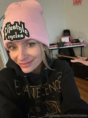 Heyitscodee OnlyFans Leaked Free Thumbnail Picture - #Phqs69UUlv