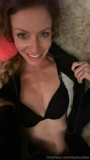 Heyitscodee OnlyFans Leaked Free Thumbnail Picture - #P8HF3EzQ5w