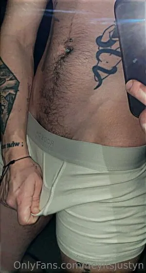 Heyitsjustyn OnlyFans Leaked Free Thumbnail Picture - #1AZxnVWxGM